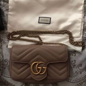 Gucci purse
